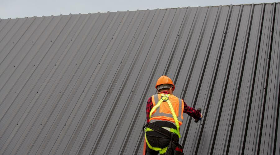 Professional metal roof installation services in Humacao, PR